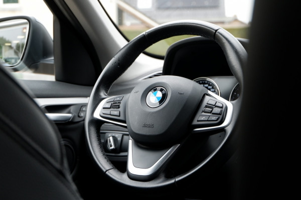 BMW X1 xDrive25e High Exec. / 18inch / Leder/ INCL. 12 maanden BOVAG
