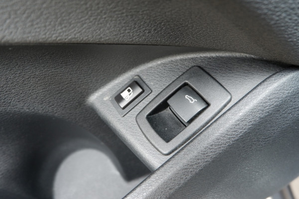 BMW X1 xDrive25e High Exec. / 18inch / Leder/ INCL. 12 maanden BOVAG
