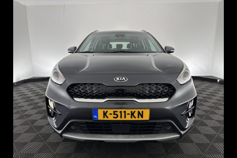 Kia Niro 1.6 GDi Hybrid DynamicLine (INCL-BTW) Aut. *ADAPTIVE-CRUISE | LEATHER-FABRIC | NAVI-FULLMAP | HEATED-COMFORTSEATS | CAMERA | DAB+ | KEYLESS | ECC | DIGI-COCKPIT | SHIFT-PADDLES | LANE-ASSIST | PDC | TOWBAR | 16''ALU*