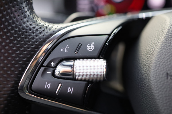 Škoda Kodiaq 1.5 TSI Sportline Business | Ned. Auto | Trekhaak | Stuur en stoel verwarming | Sportline | Hoge instap | caravan trekker bij uitstek | BTW voor bedrijven verekenbaar |
