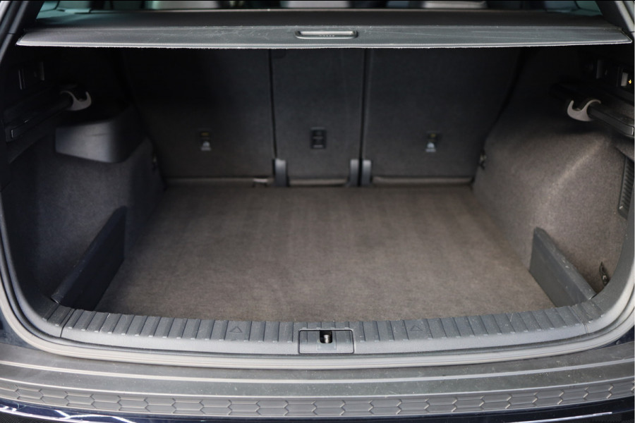 Škoda Kodiaq 1.5 TSI Sportline Business | Ned. Auto | Trekhaak | Stuur en stoel verwarming | Sportline | Hoge instap | caravan trekker bij uitstek | BTW voor bedrijven verekenbaar |