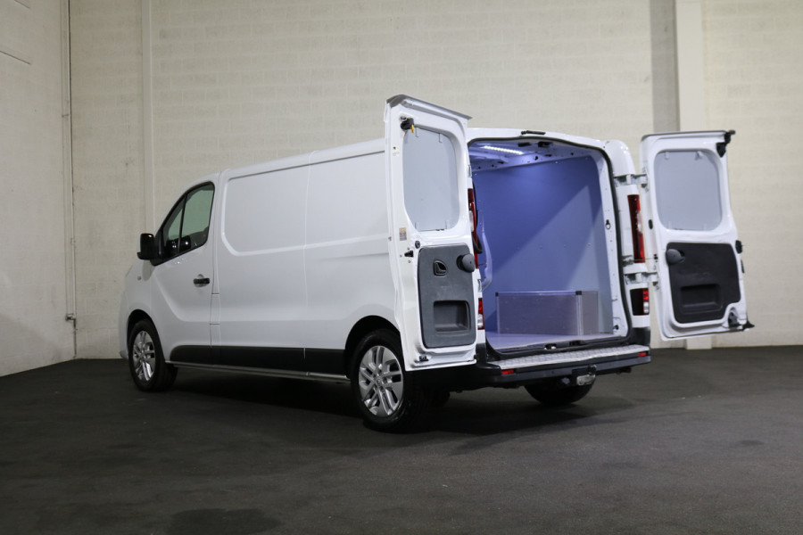 Renault Trafic 2.0 dCi 170pk L2 H1 Automaat Airco Navigatie Camera Trekhaak