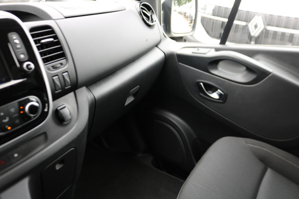 Renault Trafic 2.0 dCi 170pk L2 H1 Automaat Airco Navigatie Camera Trekhaak