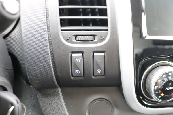 Renault Trafic 2.0 dCi 170pk L2 H1 Automaat Airco Navigatie Camera Trekhaak