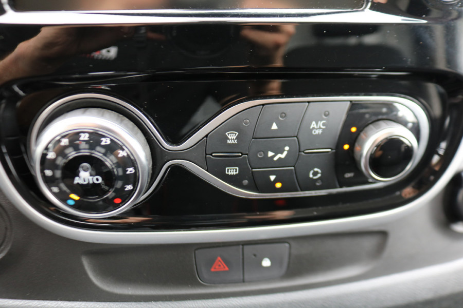 Renault Trafic 2.0 dCi 170pk L2 H1 Automaat Airco Navigatie Camera Trekhaak
