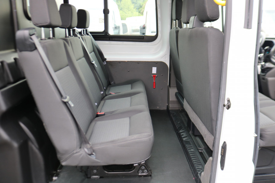 Ford Transit 2.0 TDCI 130pk L2 H2 DC Trend Airco Trekhaak Navigatie Camera