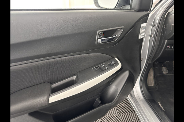 Suzuki Swift 1.2 Comfort (INCL-BTW) *NAVI-FULLMAP | CAMERA | HEATED-COMFORTSEATS | AIRCO | PRIVACY-GLASS | 16''ALU*