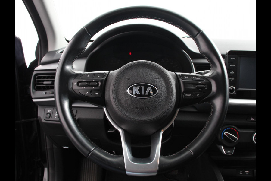 Kia Stonic 1.0 T-GDi DynamicLine | Navigatie | Airco |  Parkeer Sensoren | Lichtmetalen Velgen | Led