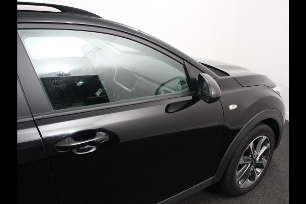 Kia Stonic 1.0 T-GDi DynamicLine | Navigatie | Airco |  Parkeer Sensoren | Lichtmetalen Velgen | Led