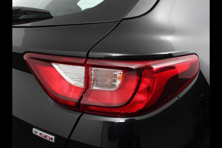 Kia Stonic 1.0 T-GDi DynamicLine | Navigatie | Airco |  Parkeer Sensoren | Lichtmetalen Velgen | Led