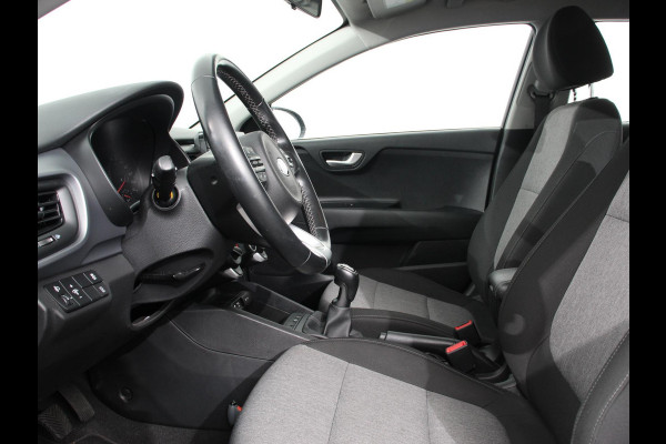 Kia Stonic 1.0 T-GDi DynamicLine | Navigatie | Airco |  Parkeer Sensoren | Lichtmetalen Velgen | Led