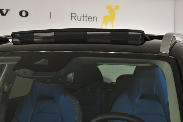 Lynk & Co 01 262PK Automaat Navigatie / 360 Camera/ Panorama dak / Adaptieve cruise control / Stoelverwarming / 20'' velgen