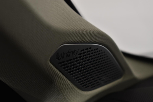 Lynk & Co 01 262PK Automaat Navigatie / 360 Camera/ Panorama dak / Adaptieve cruise control / Stoelverwarming / 20'' velgen