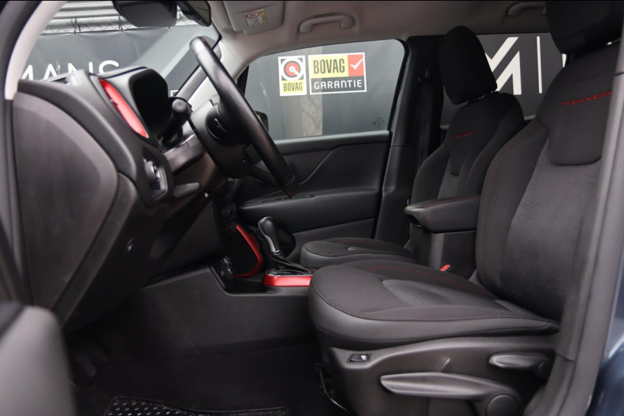 Jeep Renegade 4xe 240 PHEV Trailhawk / KEYLESS / DODEHOEK / CAMERA / STOEL+STUURVERW