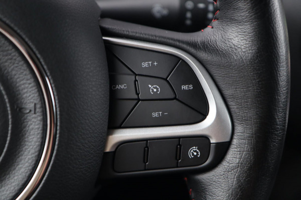 Jeep Renegade 4xe 240 PHEV Trailhawk / KEYLESS / DODEHOEK / CAMERA / STOEL+STUURVERW