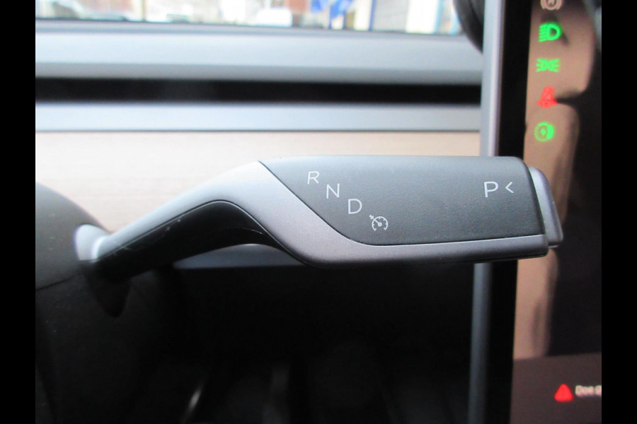 Tesla Model Y Long Range AWD 75 kWh Inclusief BTW
