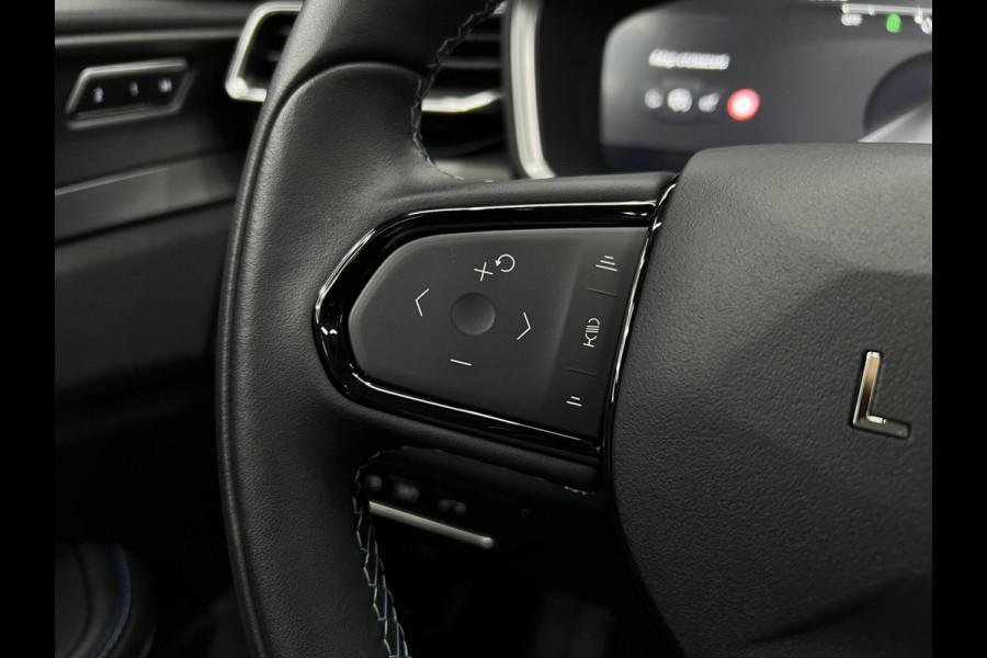 Lynk & Co 01 1.5 Black pack 261PK | Carplay | Pano | 360 Cam