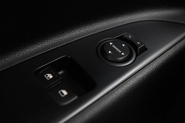 Kia Stonic Kia Stonic, 1.0 T-GDi NAP/ DynamicLine Navi / Airco / Cruise / Camera / Trekhaak