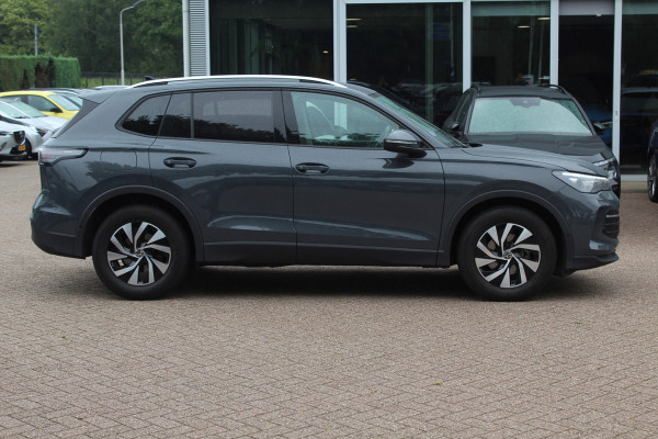 Volkswagen Tiguan 1.5 eTSI Life Edition / Camera / Navigatie / 17'' / Keyless / Dodehoek / DAB / ACC
