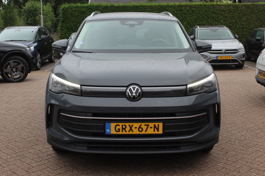 Volkswagen Tiguan 1.5 eTSI Life Edition / Camera / Navigatie / 17'' / Keyless / Dodehoek / DAB / ACC