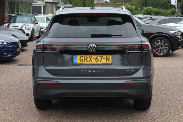 Volkswagen Tiguan 1.5 eTSI Life Edition / Camera / Navigatie / 17'' / Keyless / Dodehoek / DAB / ACC