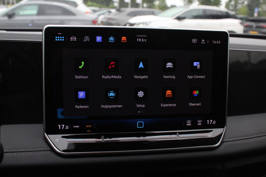 Volkswagen Tiguan 1.5 eTSI Life Edition / Camera / Navigatie / 17'' / Keyless / Dodehoek / DAB / ACC