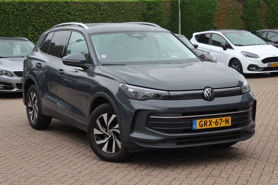 Volkswagen Tiguan 1.5 eTSI Life Edition / Camera / Navigatie / 17'' / Keyless / Dodehoek / DAB / ACC