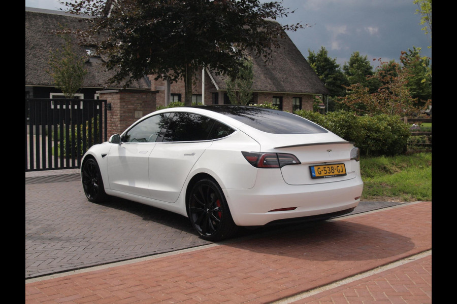 Tesla Model 3 Performance AWD 75 kWh | Camera | Glazen dak | DAB | NL-Auto |