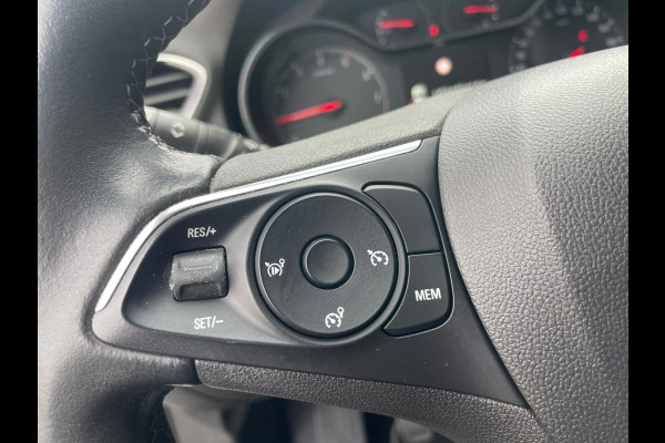 Opel Grandland X 1.2 Turbo Business Executive / camera