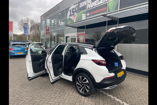 Opel Grandland X 1.2 Turbo Business Executive / camera
