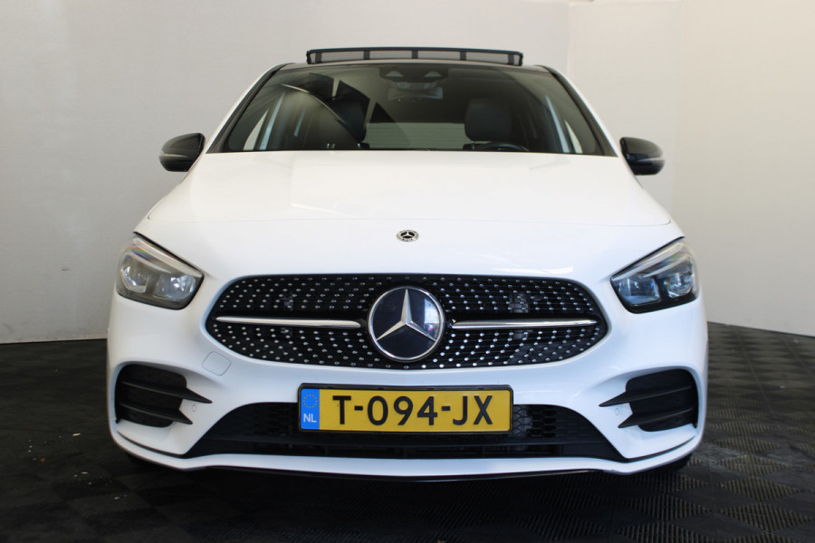 Mercedes-Benz B-Klasse 200 Business Solution AMG |Pano|Stoelverwarming|
