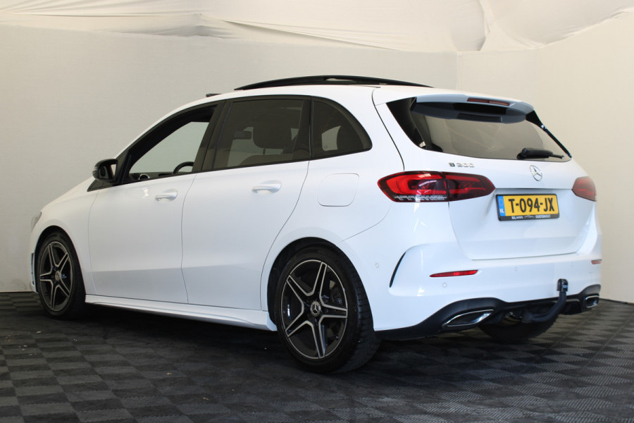 Mercedes-Benz B-Klasse 200 Business Solution AMG |Pano|Stoelverwarming|