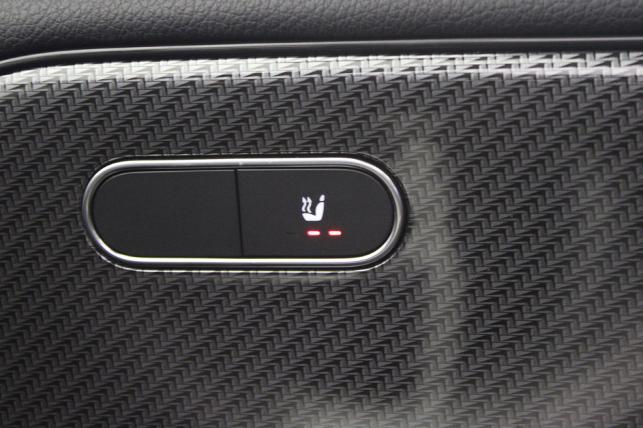 Mercedes-Benz B-Klasse 200 Business Solution AMG |Pano|Stoelverwarming|