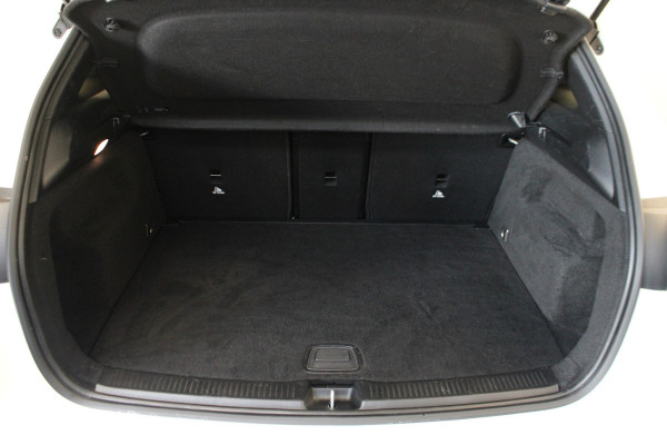 Mercedes-Benz B-Klasse 200 Business Solution AMG |Pano|Stoelverwarming|