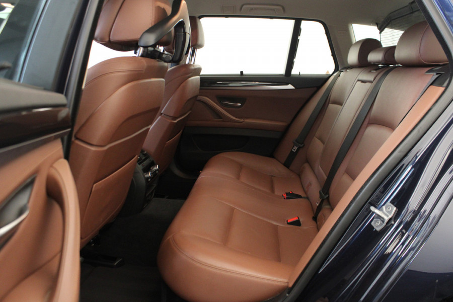 BMW 5 Serie Touring 520d Luxury Edition