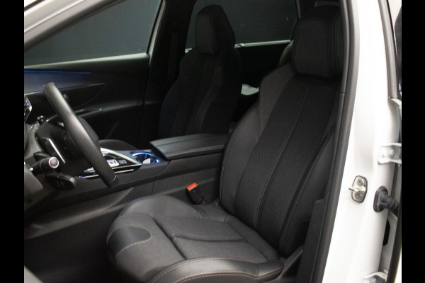 Peugeot 5008 1.2 PureTech GT-Line (PANORAMADAK,APPLE CARPLAY,NAVI,LED,SPORTSTOELEN,CRUISE,CLIMATE,GETINT,CAMERA,3DVIEW,7 ZITS,PDC)