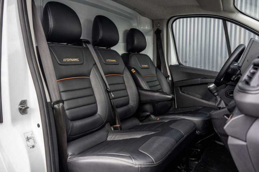 Renault Trafic dCi | L2H1 | Dynamic | Launch Edition 007 | Navi | LED | Imperiaal | Cruise | PDC | Airco | Euro 6
