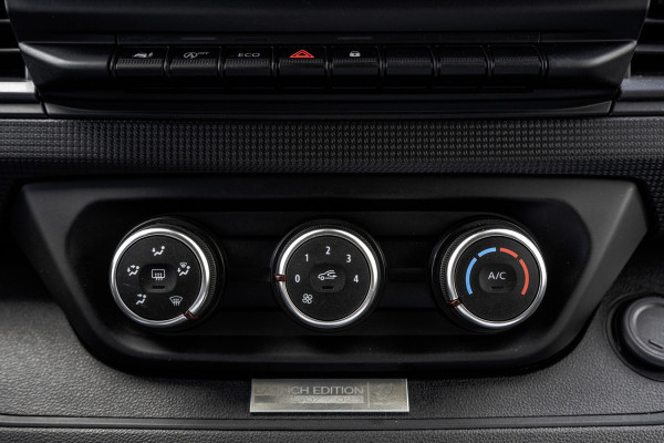 Renault Trafic dCi | L2H1 | Dynamic | Launch Edition 007 | Navi | LED | Imperiaal | Cruise | PDC | Airco | Euro 6