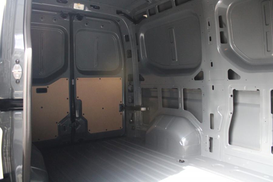 Renault Master T35 2.0 dCi 170pk L2H2 Extra - Navigatie - Camera - 270 gr deuren - Parkeersensoren - Draadloos laden - Rijklaar