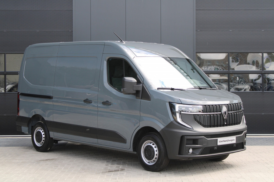 Renault Master T35 2.0 dCi 170pk L2H2 Extra - Navigatie - Camera - 270 gr deuren - Parkeersensoren - Draadloos laden - Rijklaar