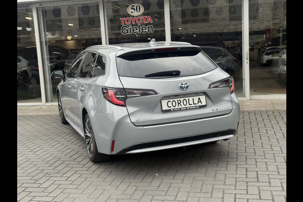 Toyota Corolla Touring Sports 1.8 Full Hybrid Dynamic Plus | Navigatie, Apple CarPlay/Android Auto, Stoel + Stuurverwarming, 17inch, Privacy glass