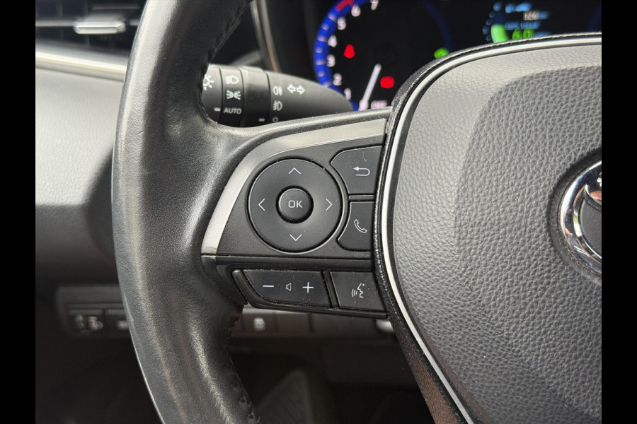 Toyota Corolla Touring Sports 1.8 Full Hybrid Dynamic Plus | Navigatie, Apple CarPlay/Android Auto, Stoel + Stuurverwarming, 17inch, Privacy glass