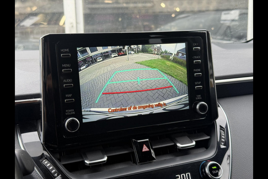 Toyota Corolla Touring Sports 1.8 Full Hybrid Dynamic Plus | Navigatie, Apple CarPlay/Android Auto, Stoel + Stuurverwarming, 17inch, Privacy glass