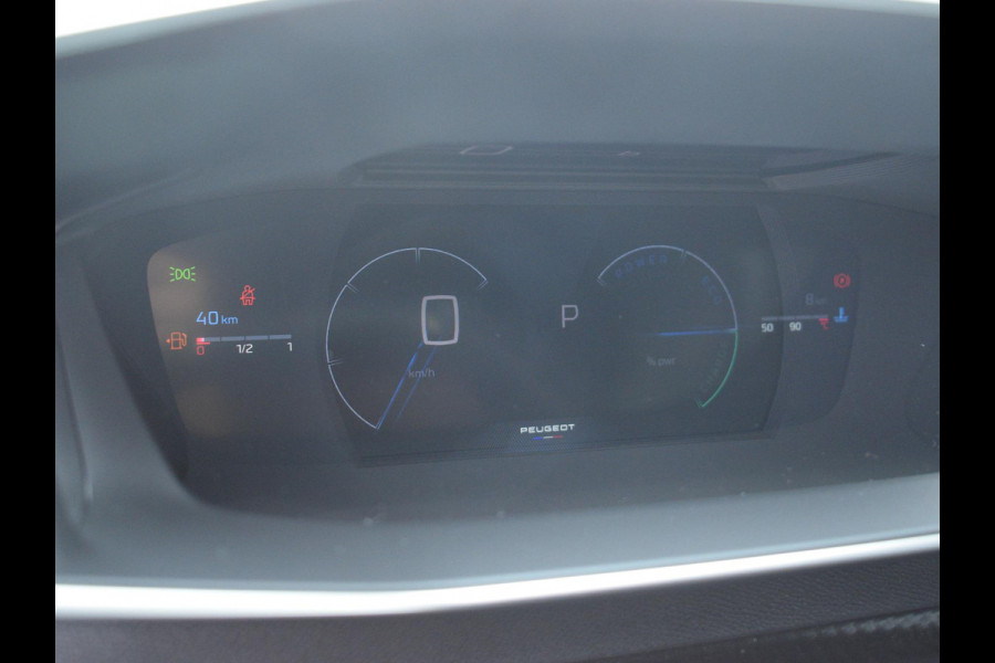 Peugeot 2008 1.2 Hybrid 145 GT ADAPTIVE CRUISECONTROL | CAMERA MET SENSOREN | NAVI & CARPLAY | E.C.C. |