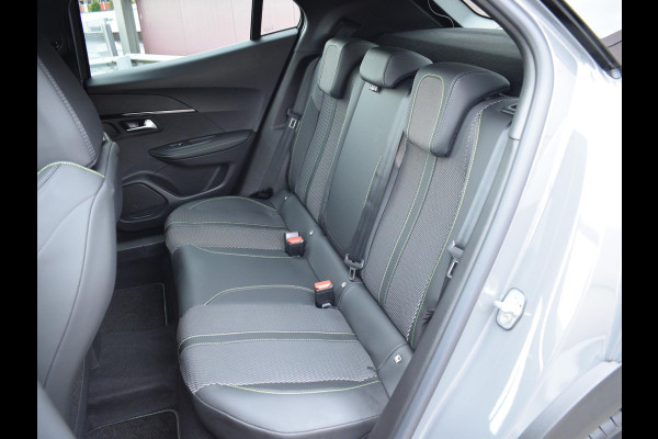 Peugeot 2008 1.2 Hybrid 145 GT ADAPTIVE CRUISECONTROL | CAMERA MET SENSOREN | NAVI & CARPLAY | E.C.C. |