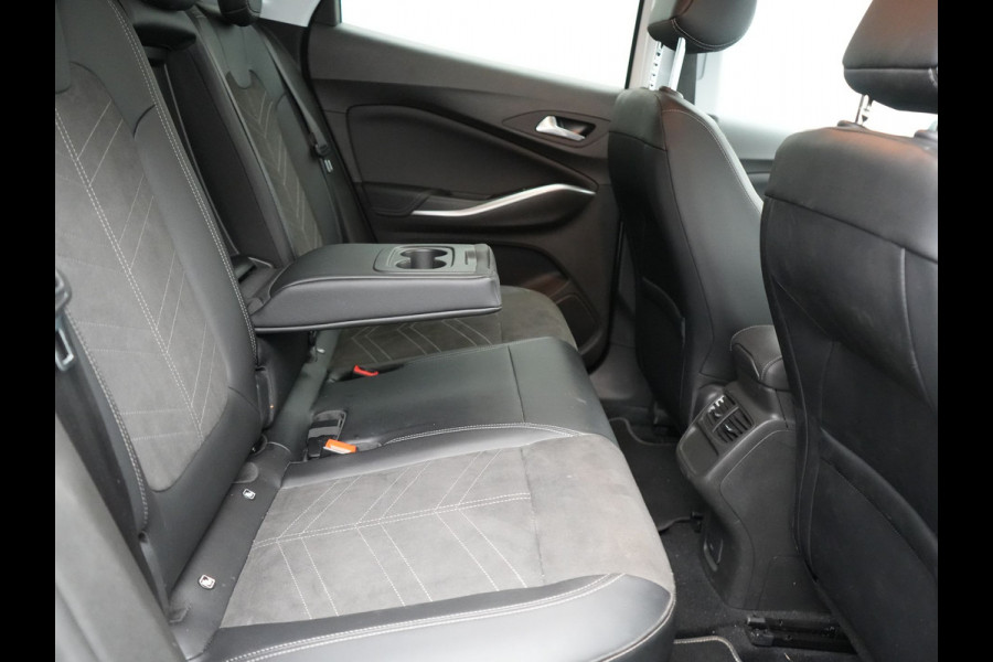 Opel Grandland Turbo 4x4 Ultimate Plug In Hybrid 300pk Dealer O.H PHEV | Adaptive Cruise | 360 Camera | Alcantara Sportstoelen Verwarmd | Apple Carplay | Blis | Stuurwiel Verwarmd | Navigatie | DAB | Virtual |