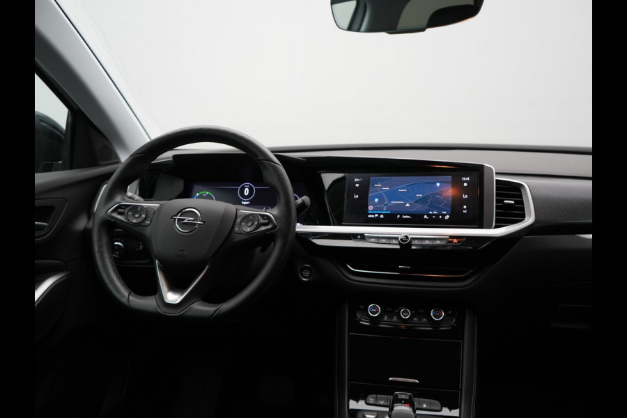 Opel Grandland Turbo 4x4 Ultimate Plug In Hybrid 300pk Dealer O.H PHEV | Adaptive Cruise | 360 Camera | Alcantara Sportstoelen Verwarmd | Apple Carplay | Blis | Stuurwiel Verwarmd | Navigatie | DAB | Virtual |