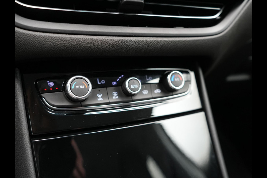 Opel Grandland Turbo 4x4 Ultimate Plug In Hybrid 300pk Dealer O.H PHEV | Adaptive Cruise | 360 Camera | Alcantara Sportstoelen Verwarmd | Apple Carplay | Blis | Stuurwiel Verwarmd | Navigatie | DAB | Virtual |