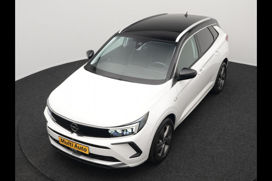 Opel Grandland Turbo 4x4 Ultimate Plug In Hybrid 300pk Dealer O.H PHEV | Adaptive Cruise | 360 Camera | Alcantara Sportstoelen Verwarmd | Apple Carplay | Blis | Stuurwiel Verwarmd | Navigatie | DAB | Virtual |