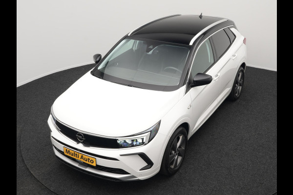 Opel Grandland Turbo 4x4 Ultimate Plug In Hybrid 300pk Dealer O.H PHEV | Adaptive Cruise | 360 Camera | Alcantara Sportstoelen Verwarmd | Apple Carplay | Blis | Stuurwiel Verwarmd | Navigatie | DAB | Virtual |